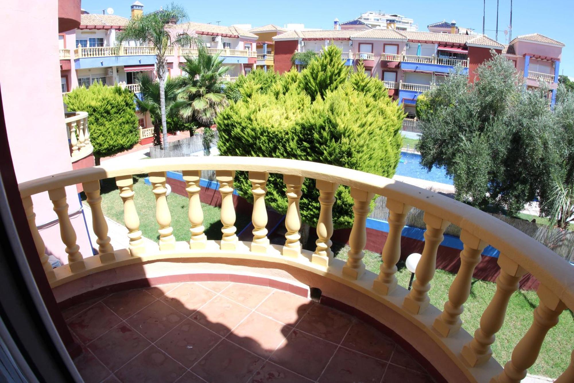 Apartamentos Marina Internacional Torrevieja Exterior foto