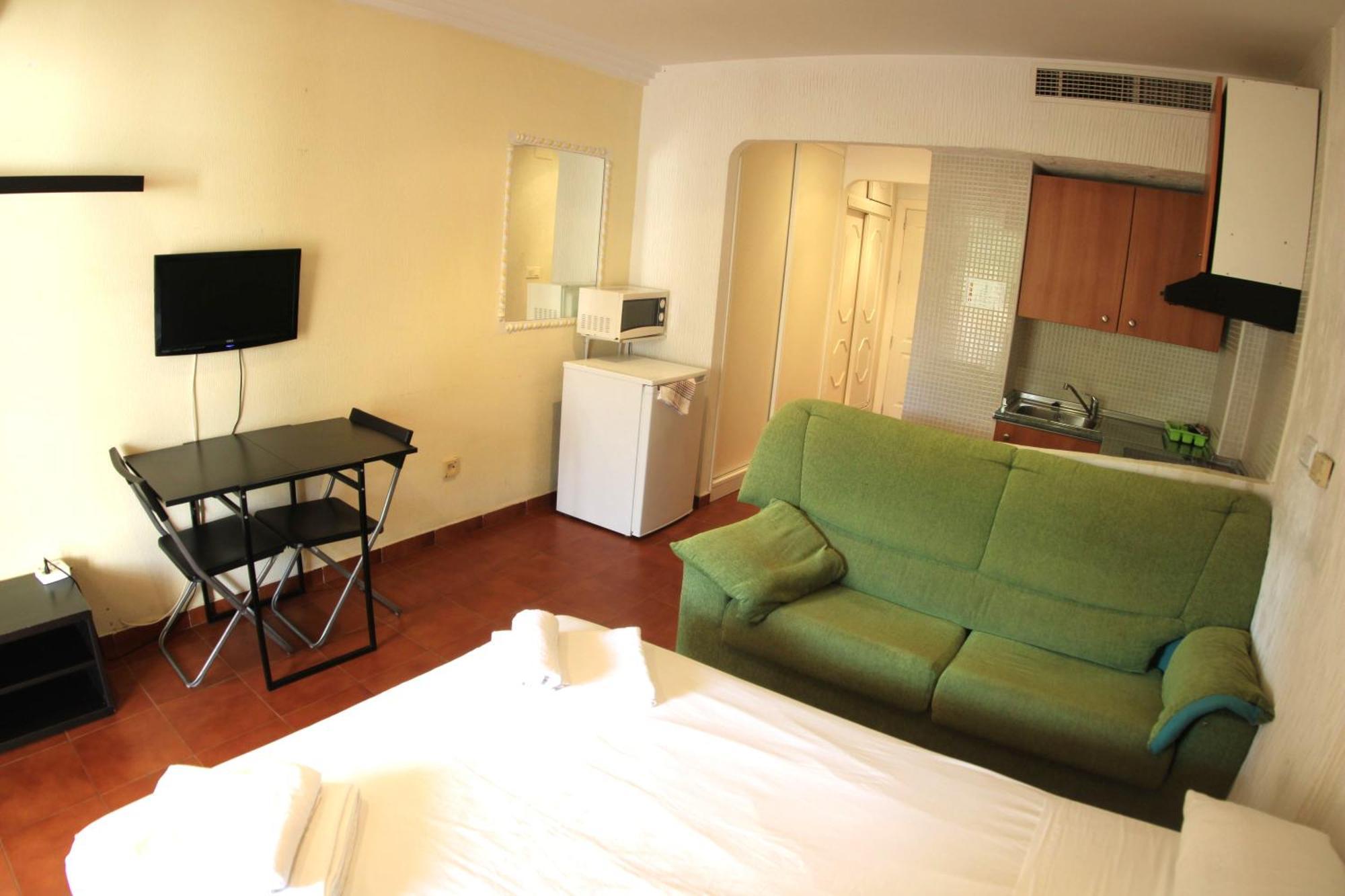Apartamentos Marina Internacional Torrevieja Exterior foto