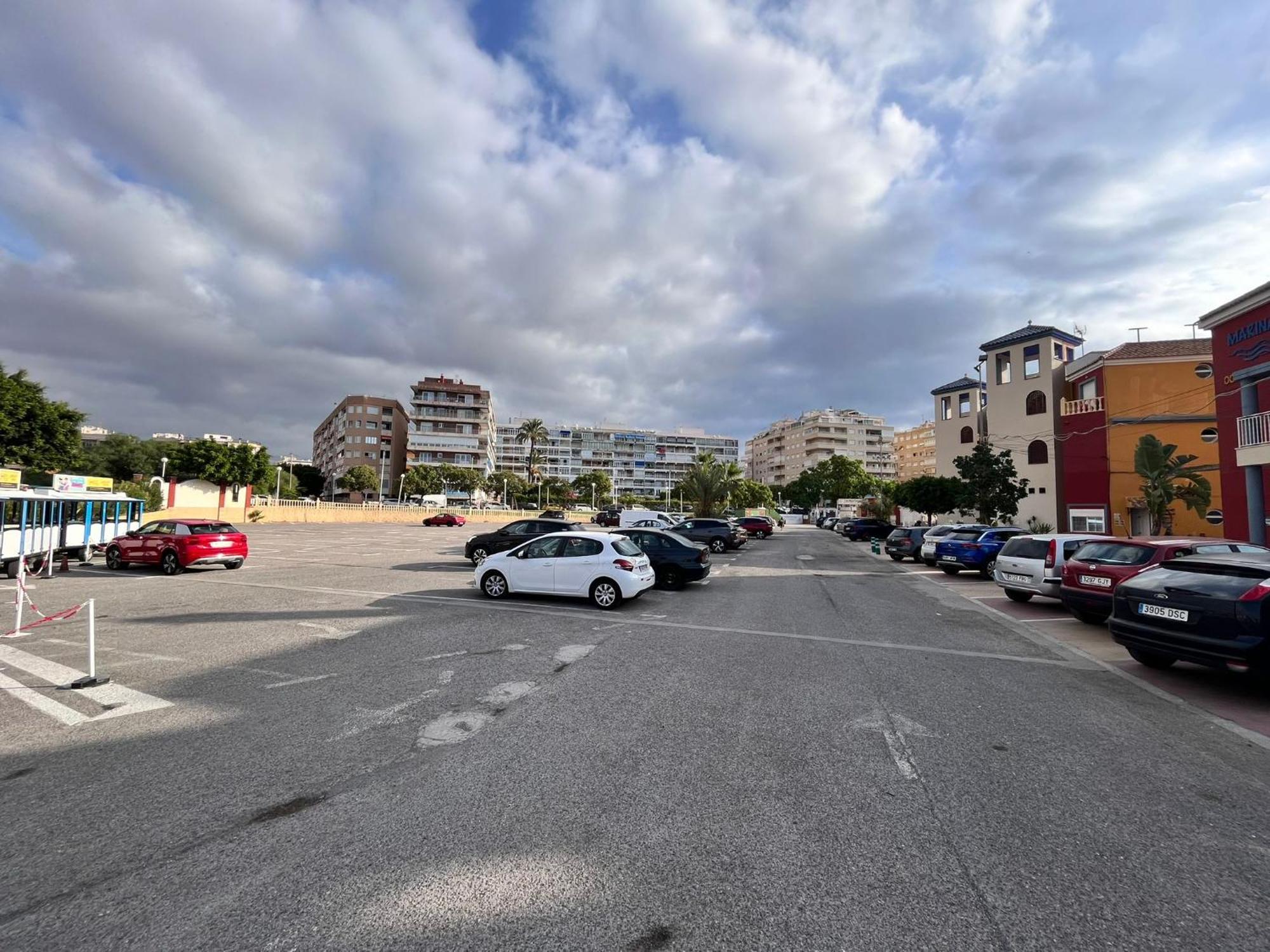Apartamentos Marina Internacional Torrevieja Exterior foto